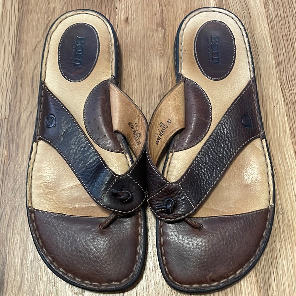 Brown Born Flip Flops Size 11